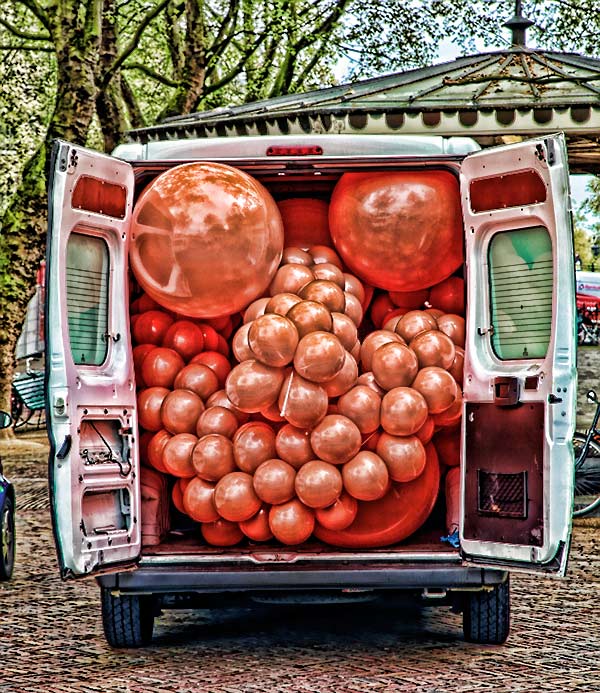 Orange Ballons